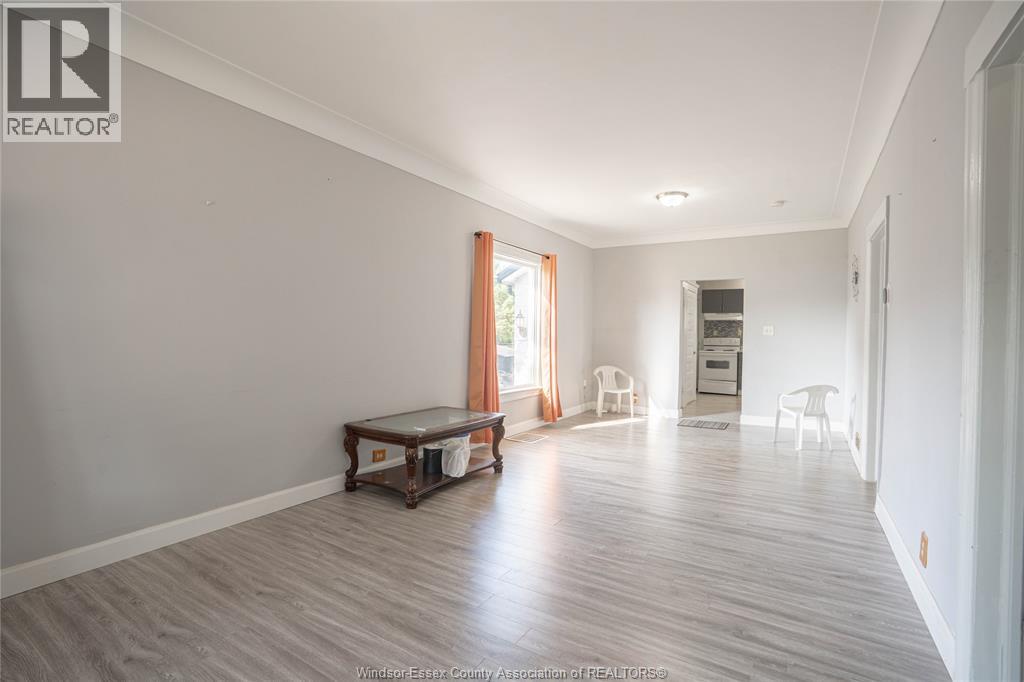 354 Curry Avenue Property Photo 3