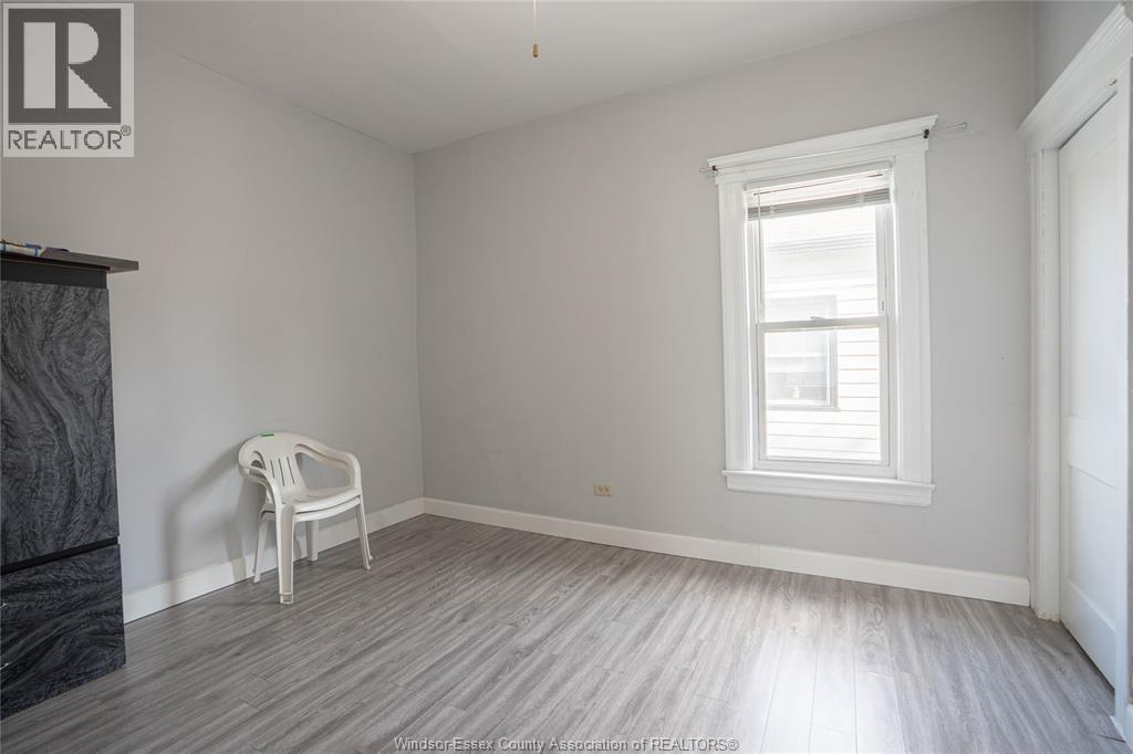 354 Curry Avenue Property Photo 9