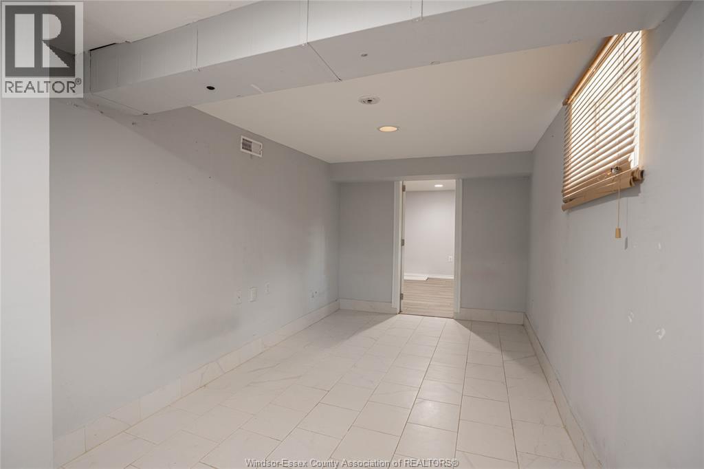 354 Curry Avenue Property Photo 13