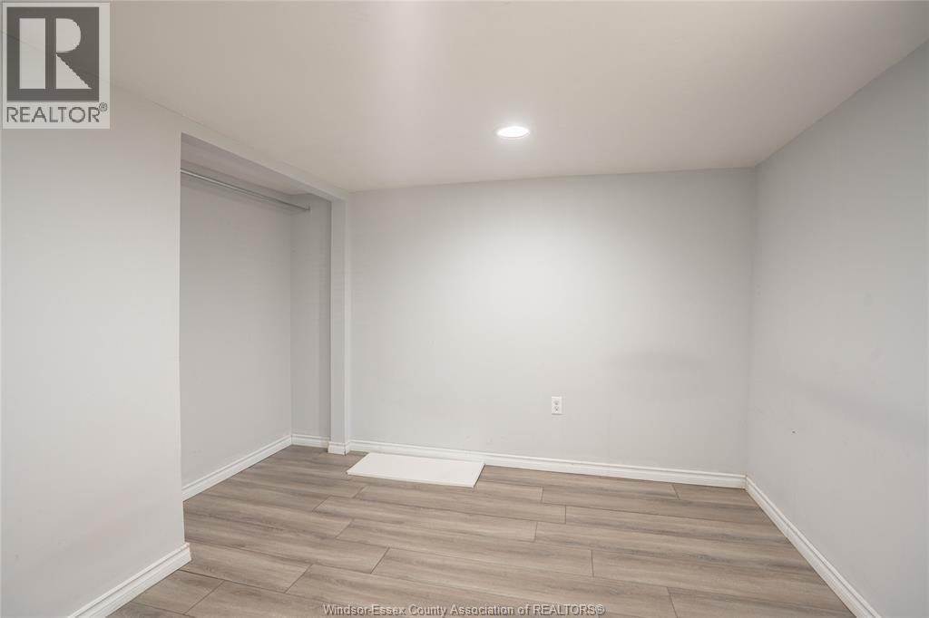 354 Curry Avenue Property Photo 14