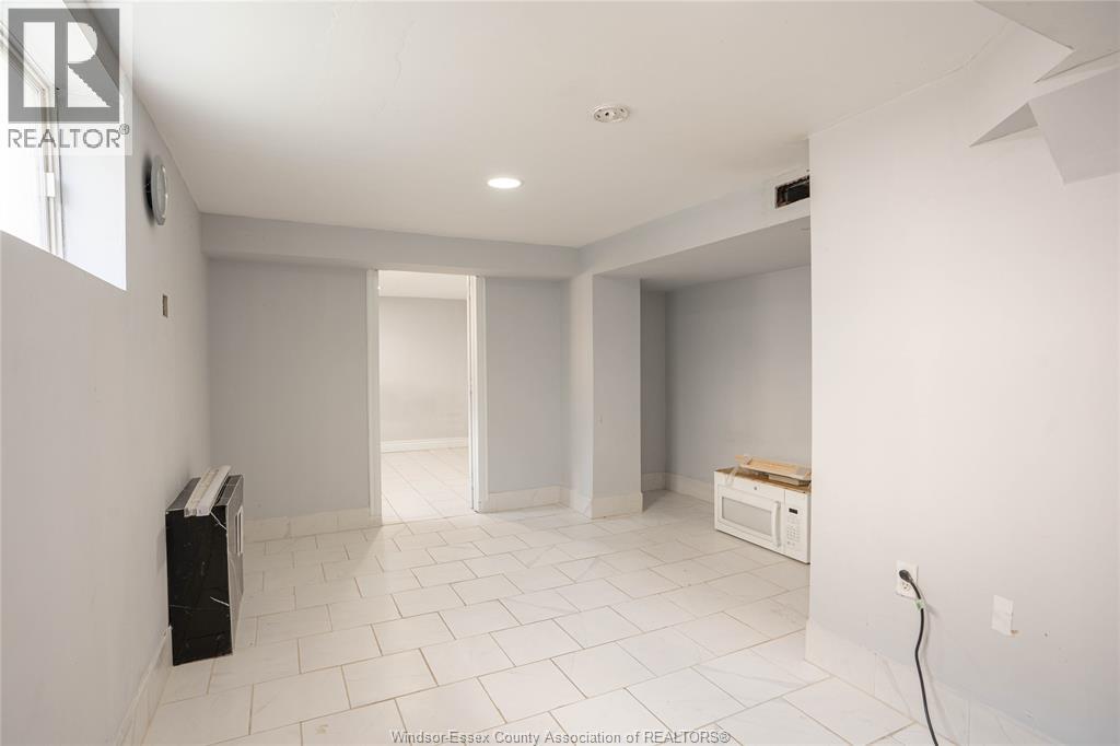 354 Curry Avenue Property Photo 15