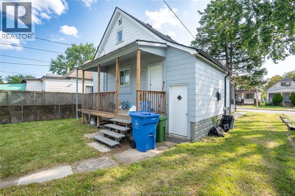 354 Curry Avenue Property Photo 18