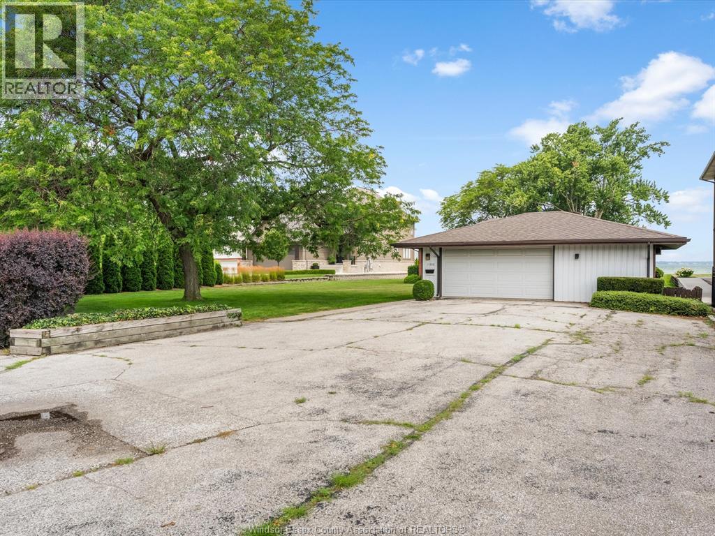 11506 Riverside Property Photo 1