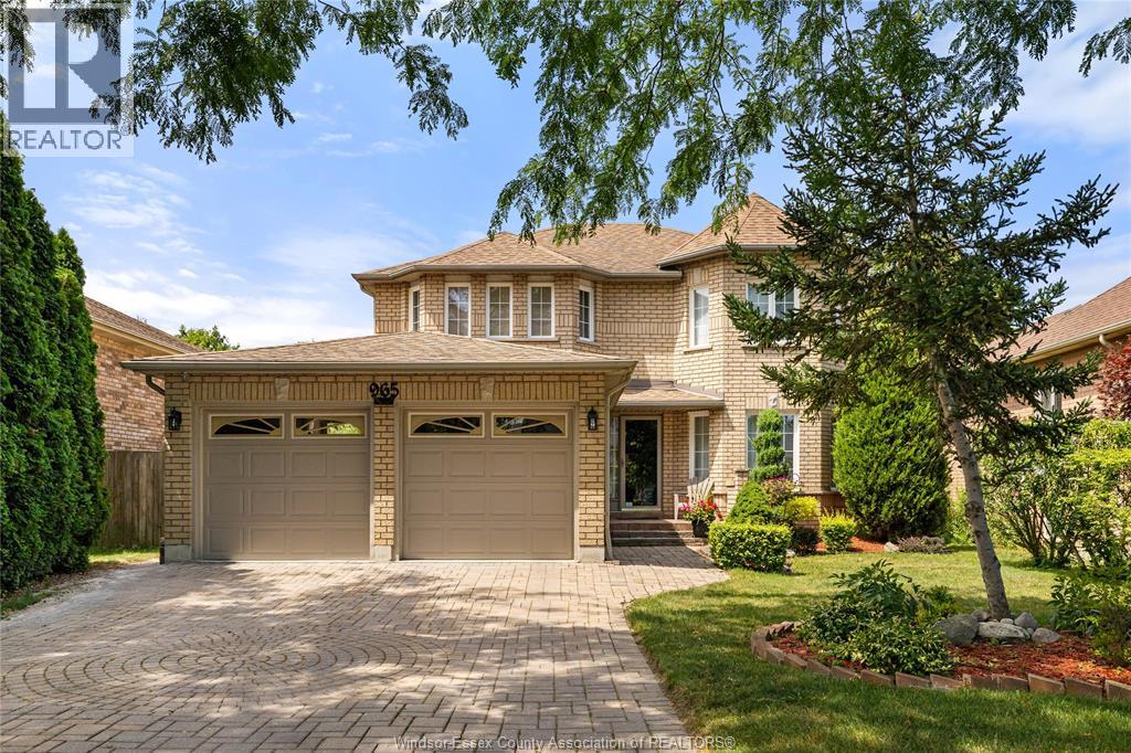 965 GREENPARK Property Photo 1