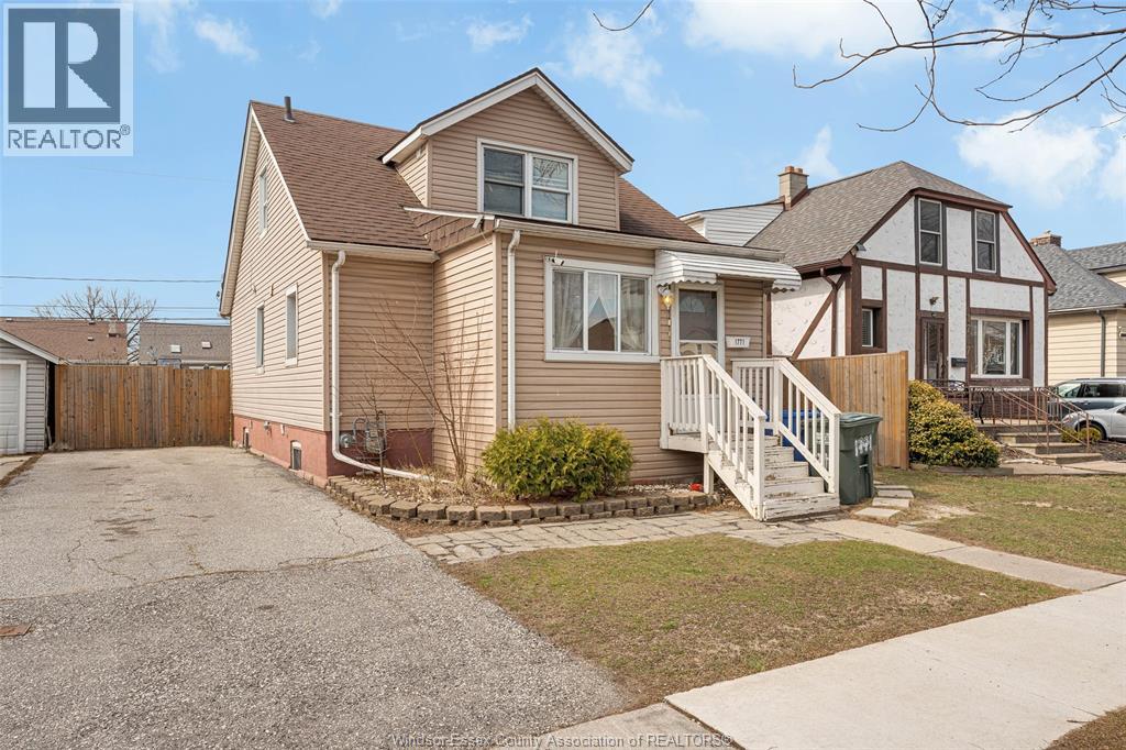 1771 Windermere Road Property Photo 2