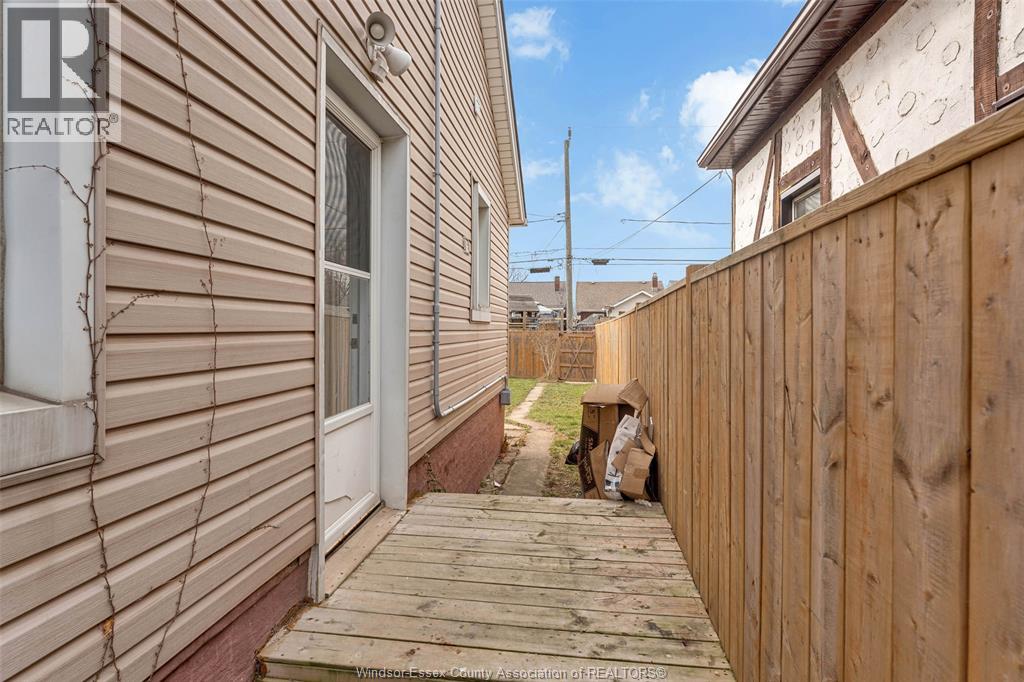 1771 Windermere Road Property Photo 5