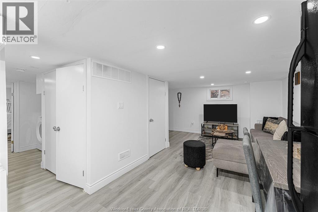 1771 Windermere Road Property Photo 25