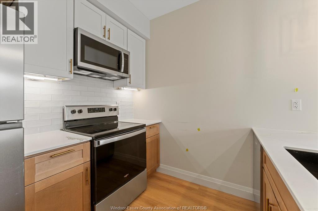 150 Old Front Unit# Main Property Photo 9