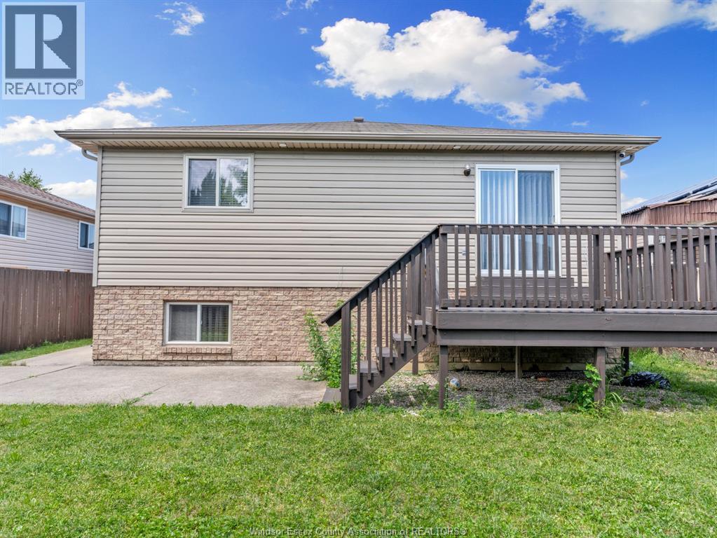 4844 Whitefish Crescent Property Photo 13