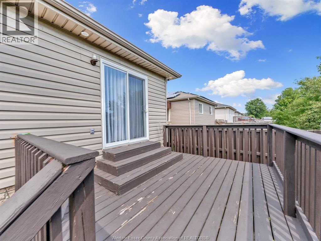 4844 Whitefish Crescent Property Photo 15