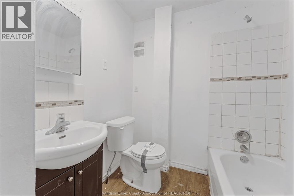 418 Caron Avenue Property Photo 27