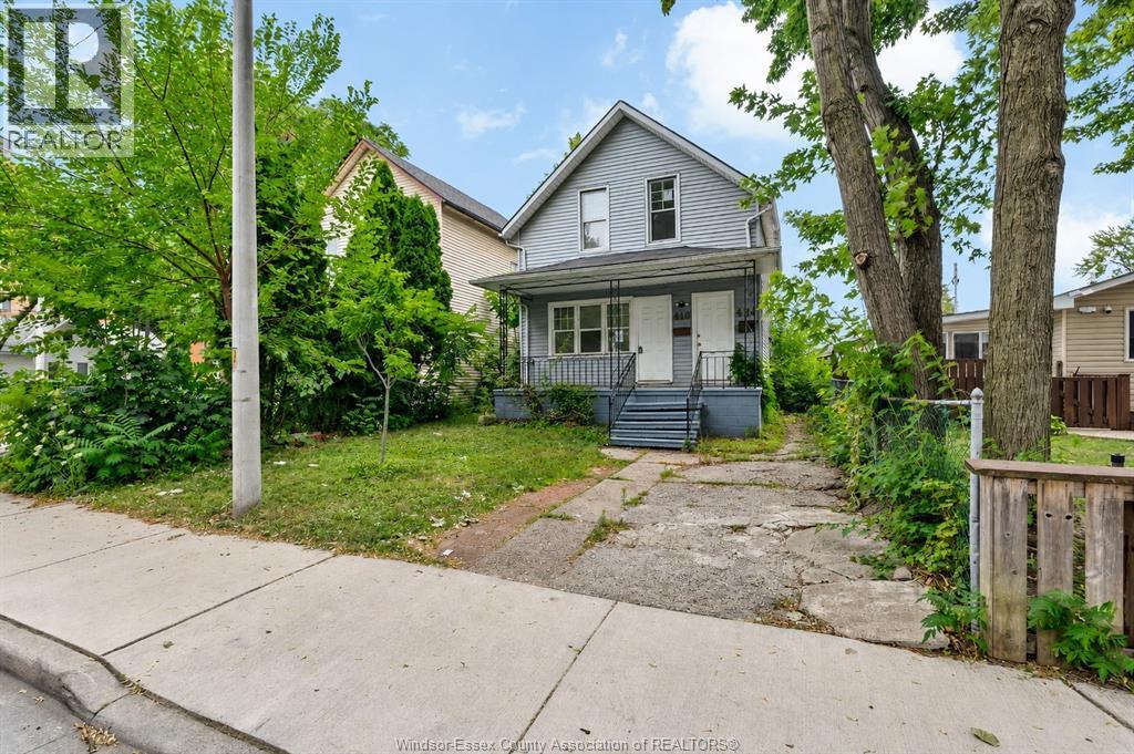 418 CARON AVENUE Property Photo 1