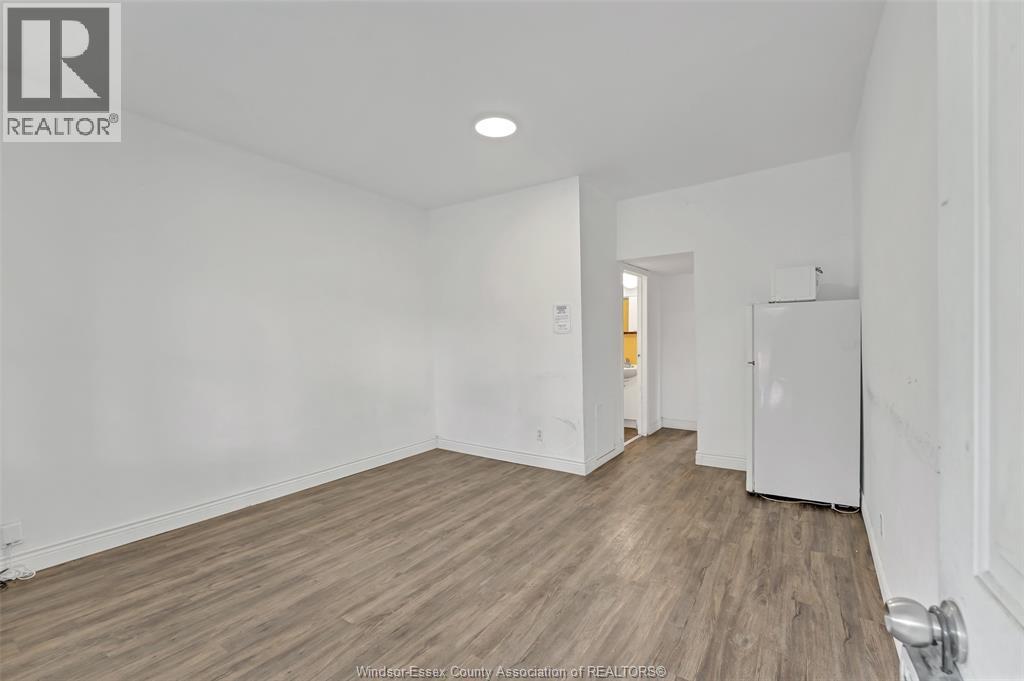 418 Caron Avenue Property Photo 6