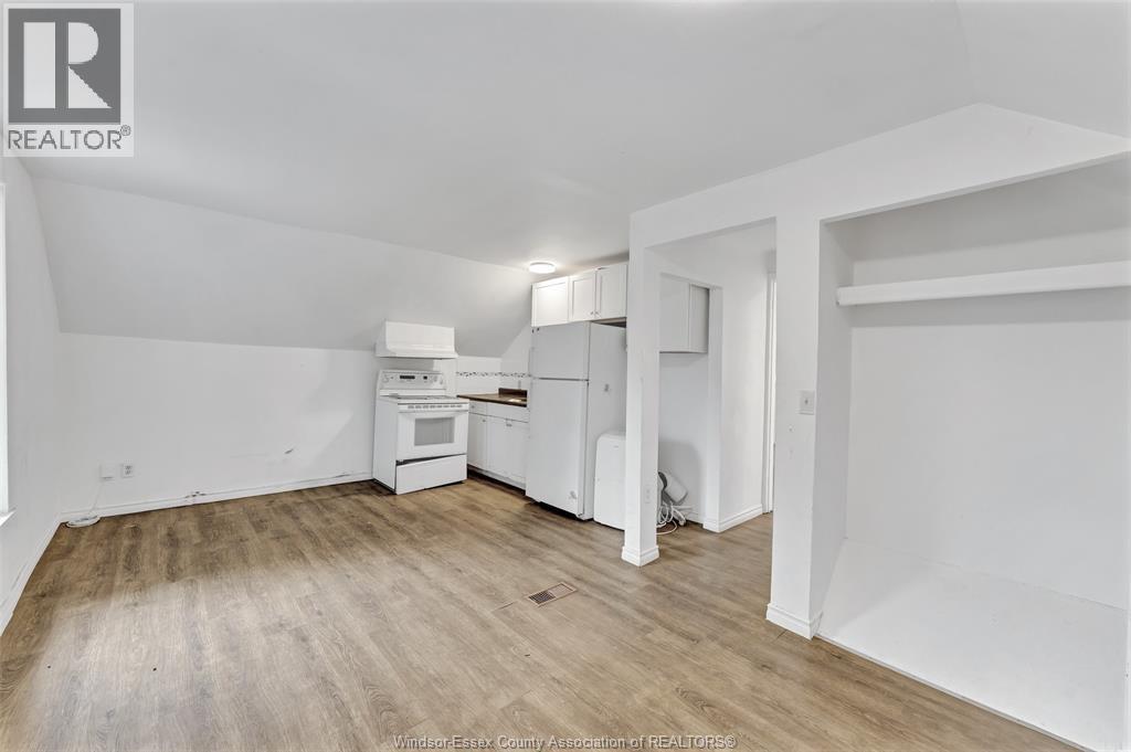 418 Caron Avenue Property Photo 29