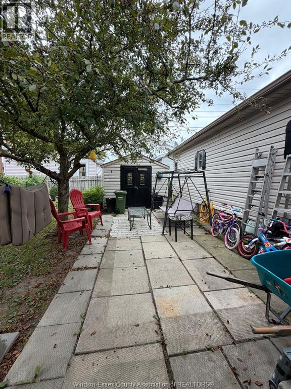 80 Suncrest Drive Property Photo 8