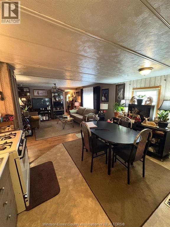 80 Suncrest Drive Property Photo 12