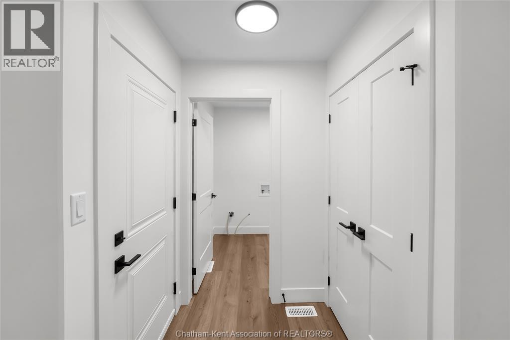 8 Cornerstone Place Property Photo 12