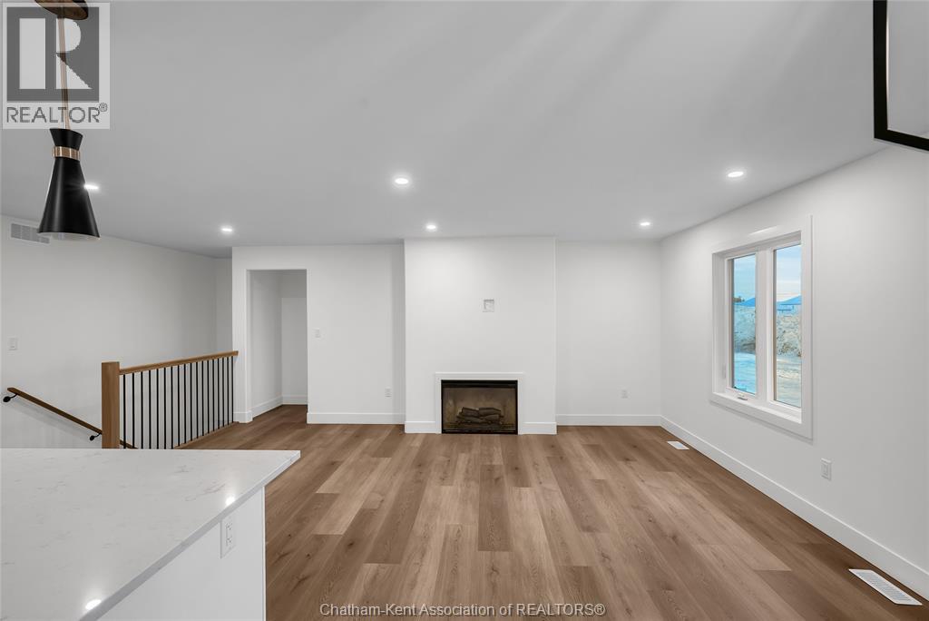 8 Cornerstone Place Property Photo 21