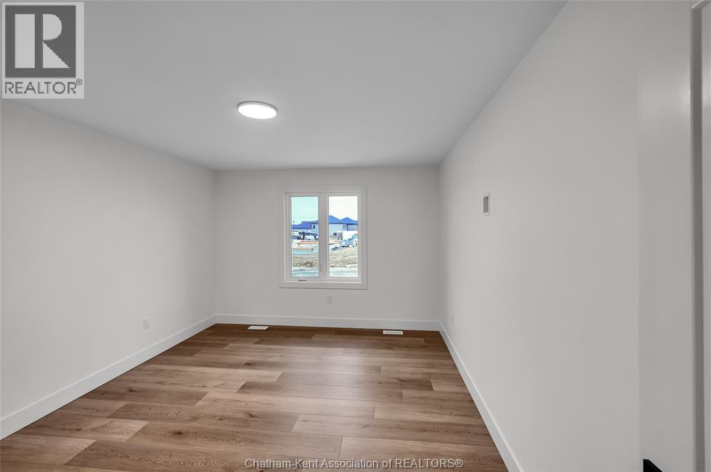 8 Cornerstone Place Property Photo 22