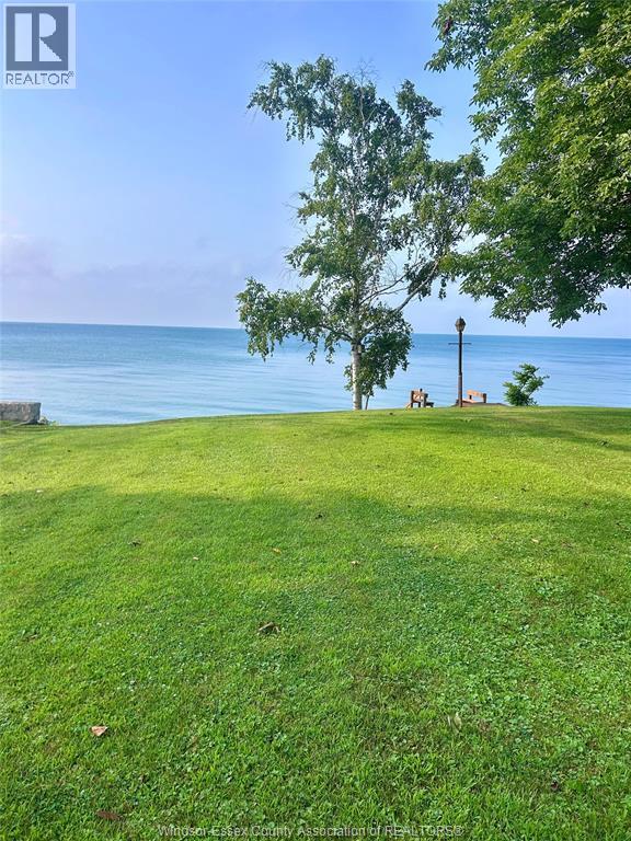 611 Poplar Bluff Property Photo 34