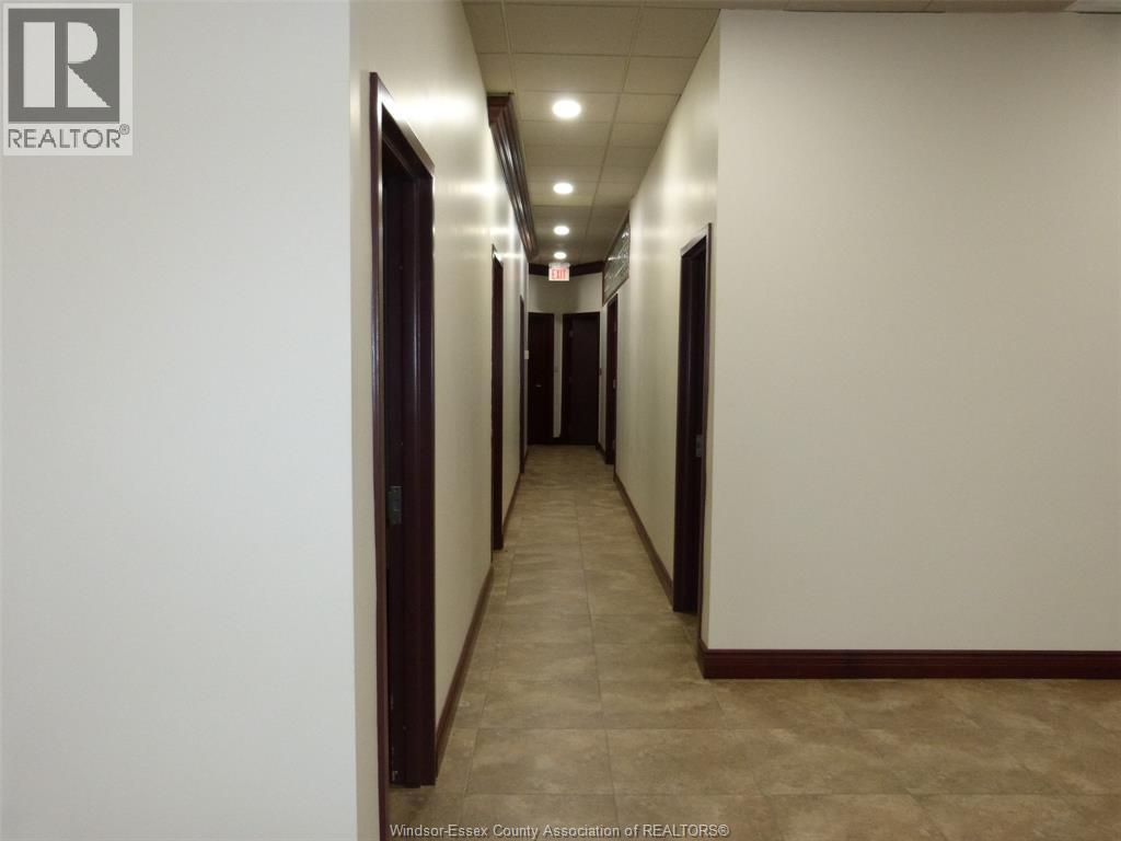 22 Talbot West Unit# 2nd Level Property Photo 3