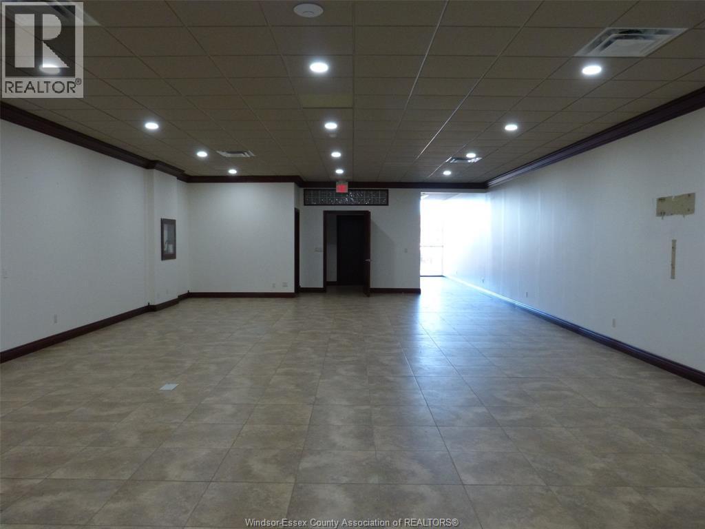 22 Talbot West Unit# 2nd Level Property Photo 13