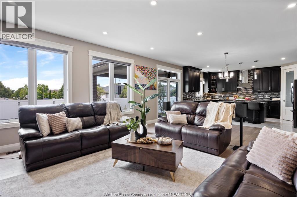 1389 Helsinki Street Property Photo 15