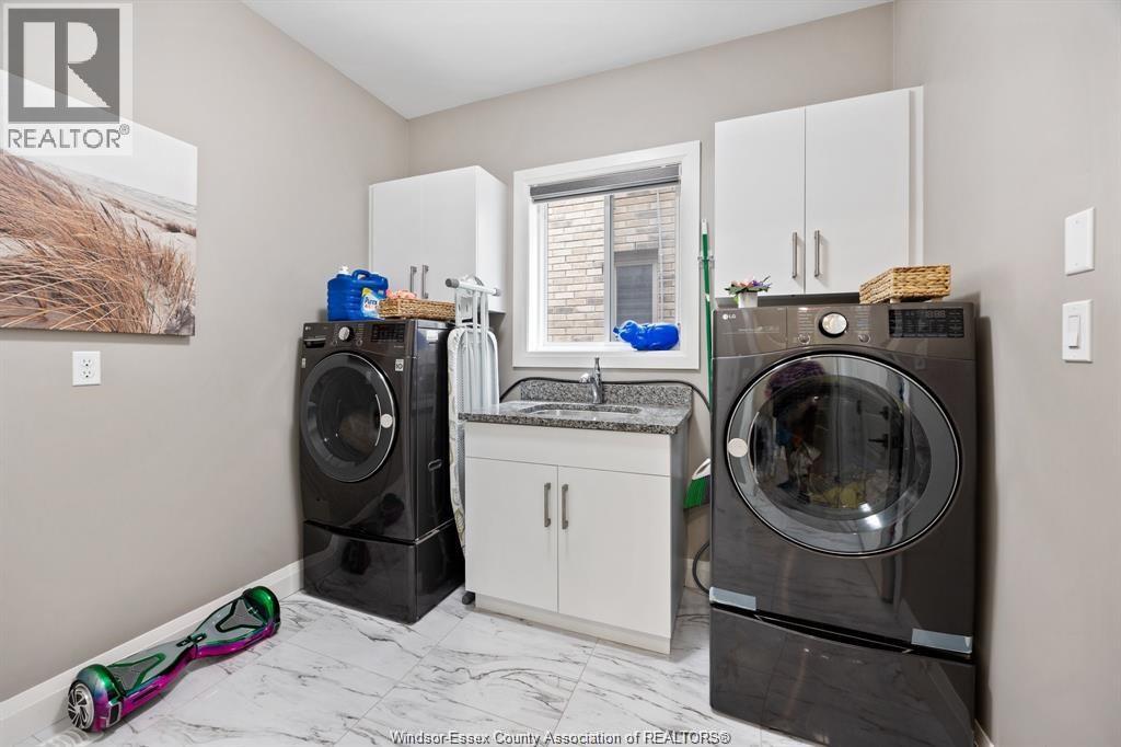 1389 Helsinki Street Property Photo 21