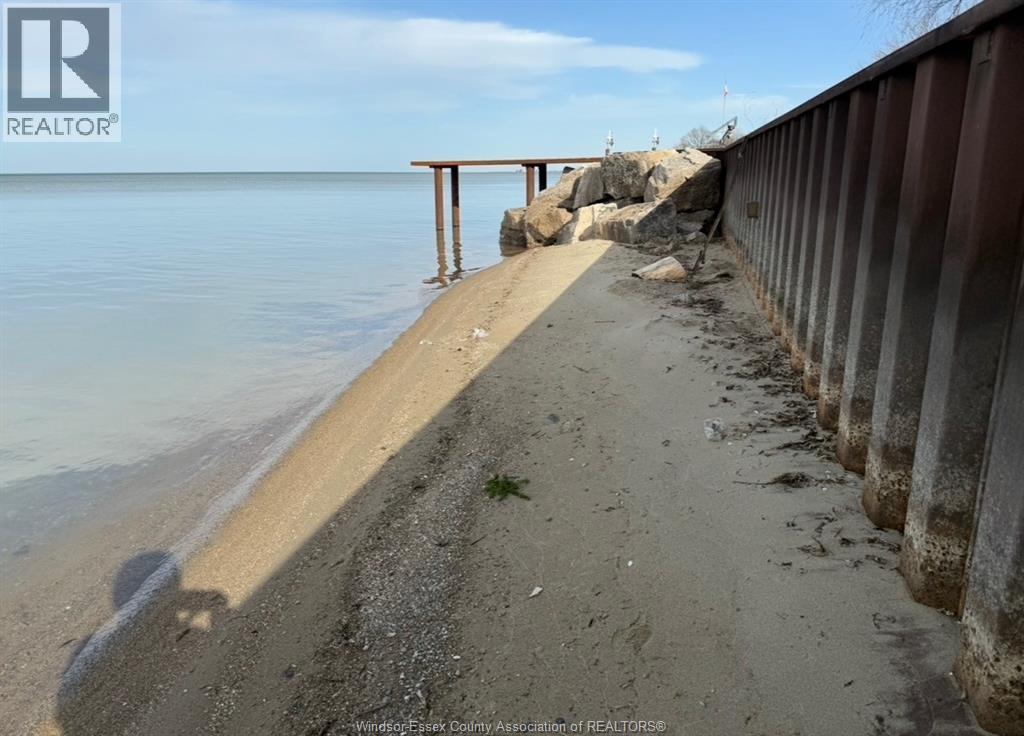 1310 Shoreline Property Photo 2