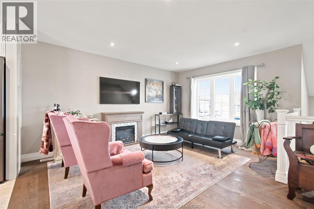 6 Joaney Lane Property Photo 6