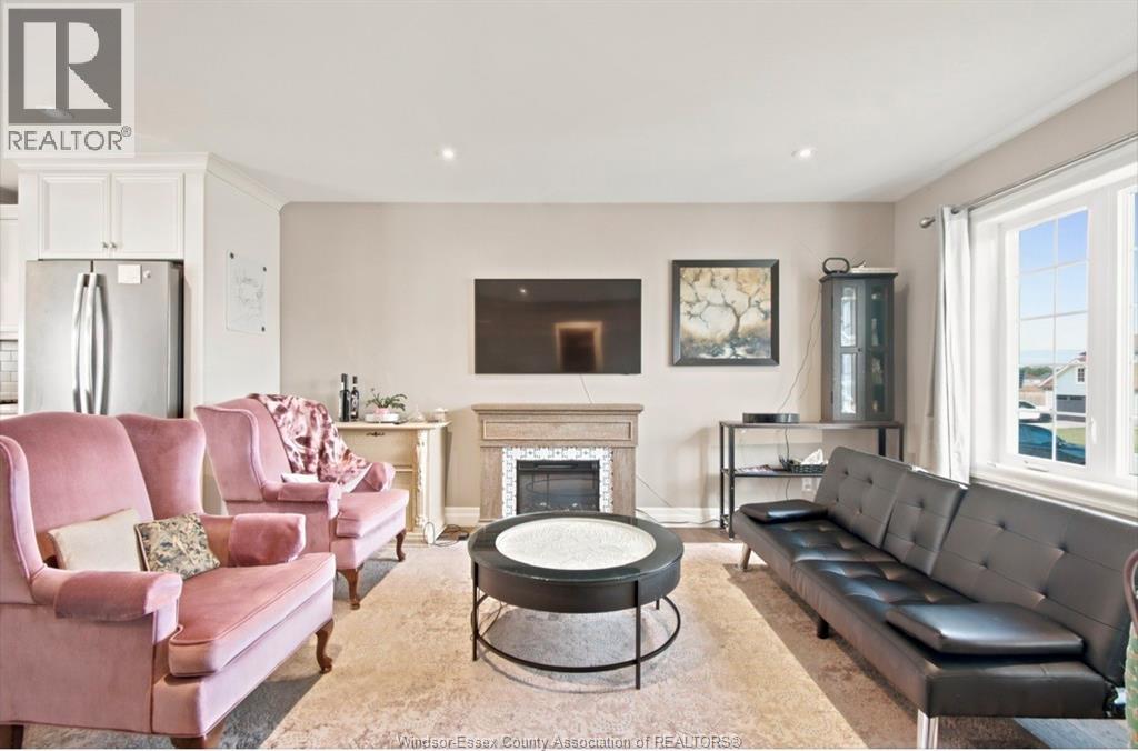 6 Joaney Lane Property Photo 7