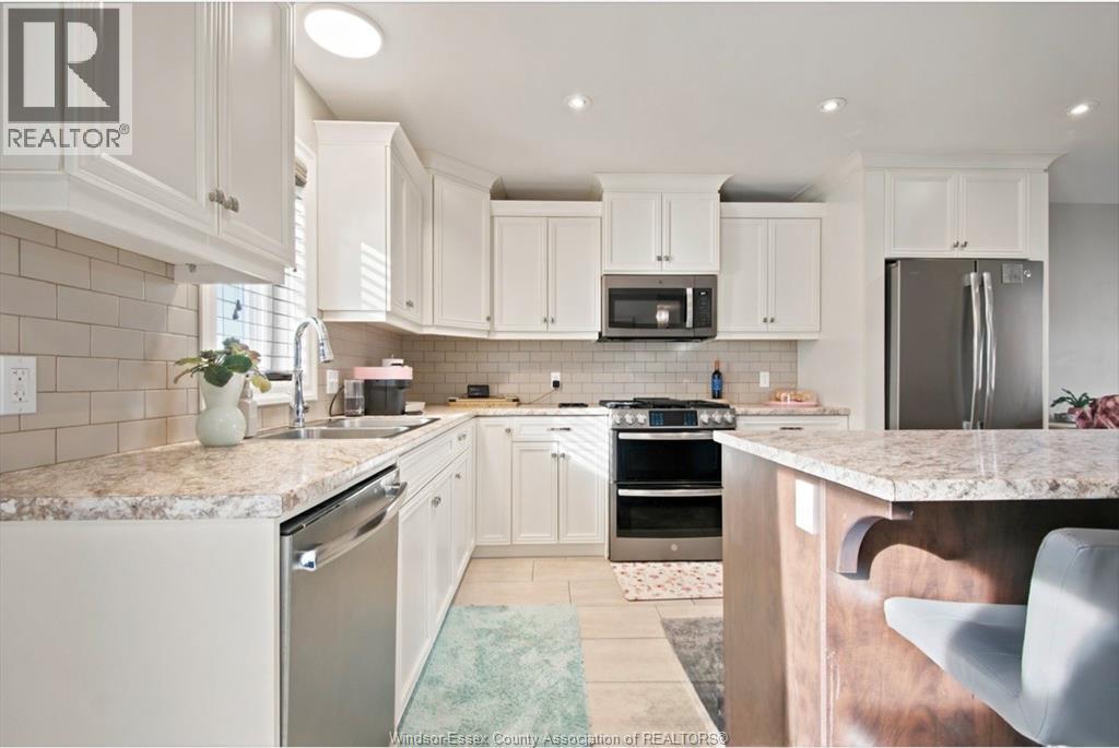 6 Joaney Lane Property Photo 10