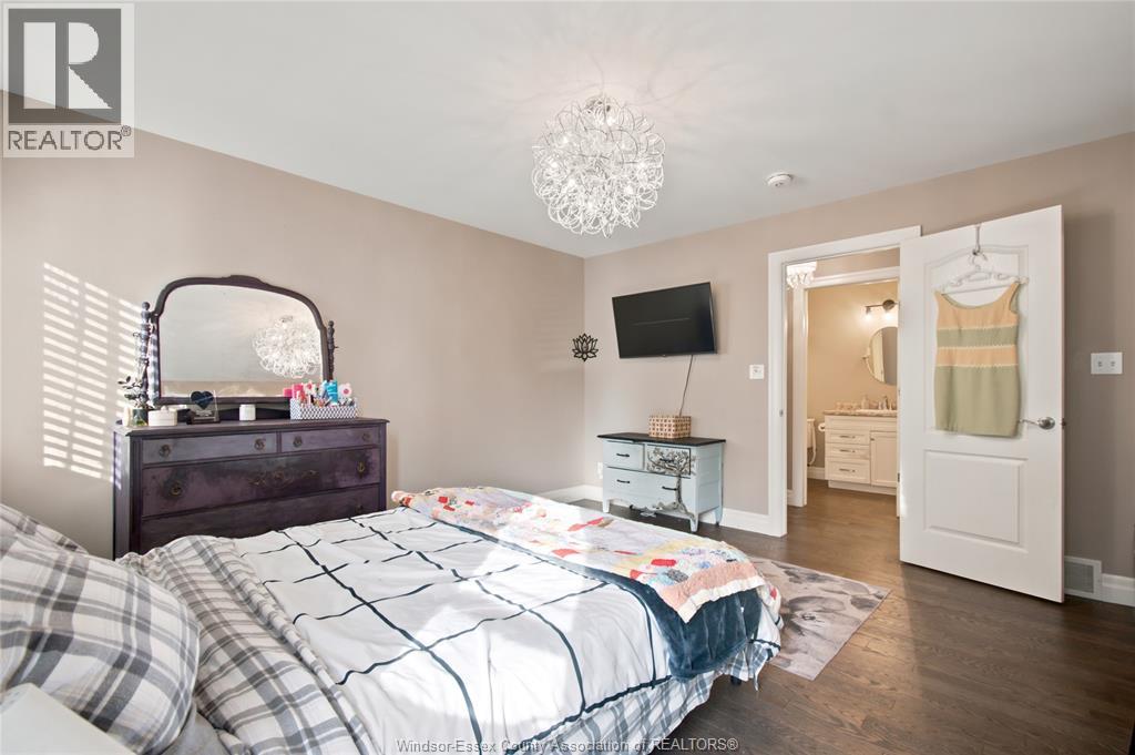 6 Joaney Lane Property Photo 12