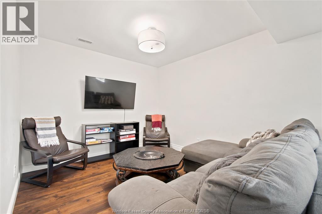 6 Joaney Lane Property Photo 17
