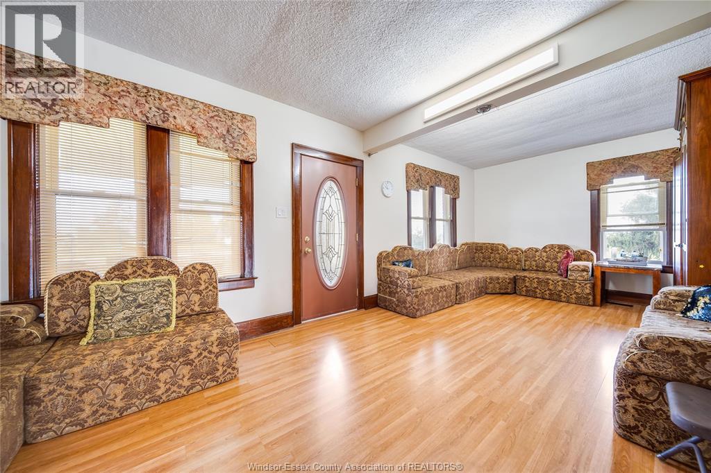 6016 Walker Road Property Photo 13