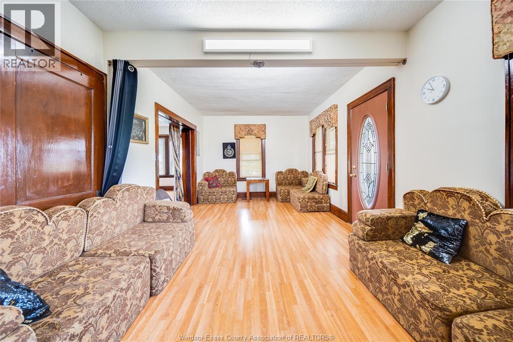 6016 Walker Road Property Photo 16