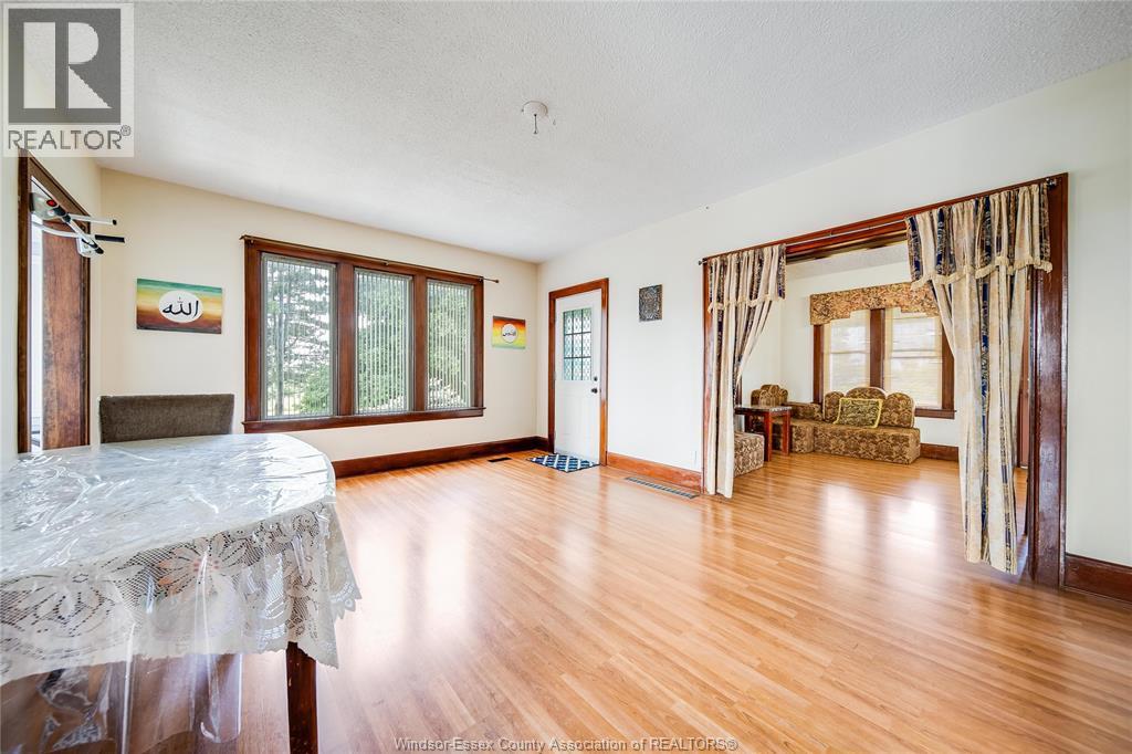 6016 Walker Road Property Photo 19
