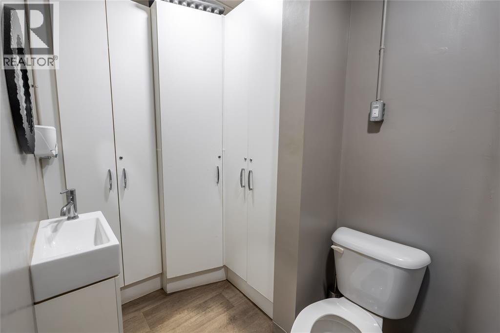 142/ 144 Mitton Street Property Photo 7