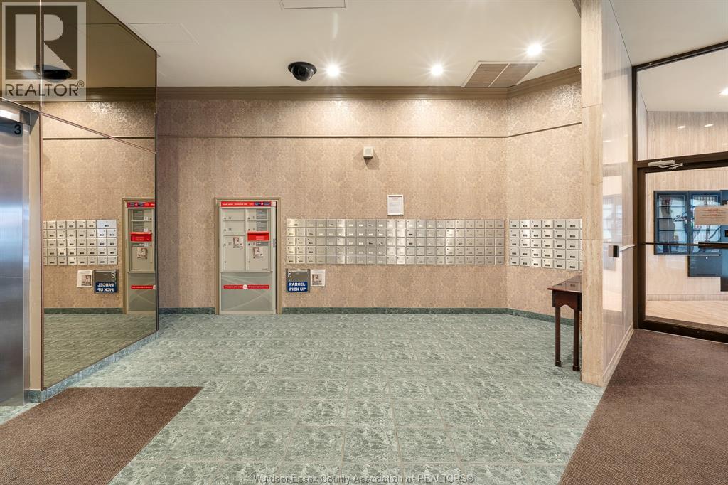 380 Pellissier Avenue Unit# 706 Property Photo 8