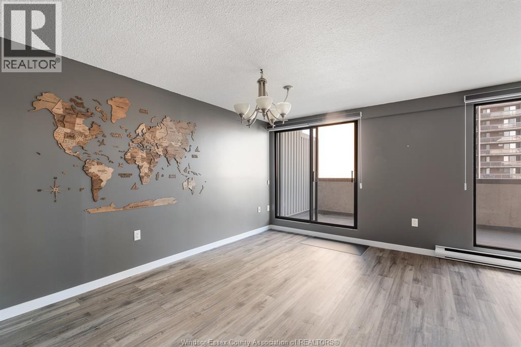 380 Pellissier Avenue Unit# 706 Property Photo 25