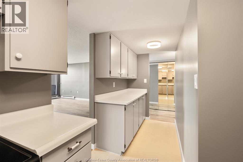 380 Pellissier Avenue Unit# 706 Property Photo 29