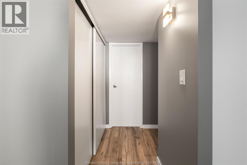 380 Pellissier Avenue Unit# 706 Property Photo 32