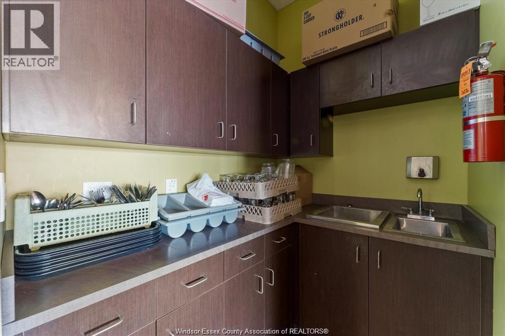 313 Main Street East #2,3,4 Property Photo 12