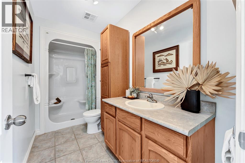 845 Cabana Road East Property Photo 21