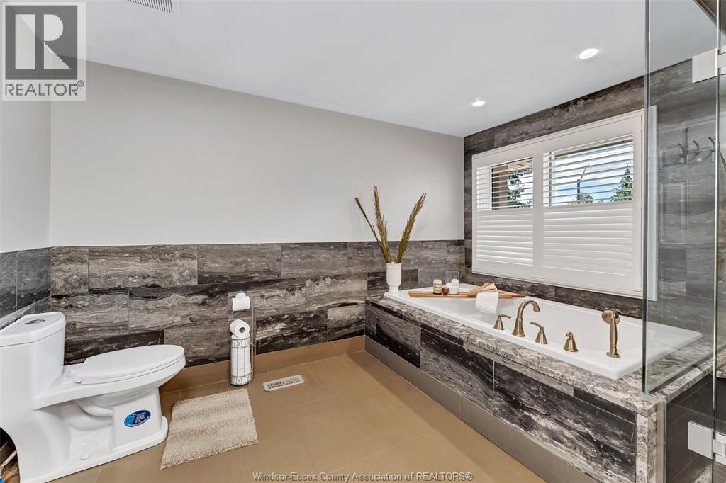 845 Cabana Road East Property Photo 31
