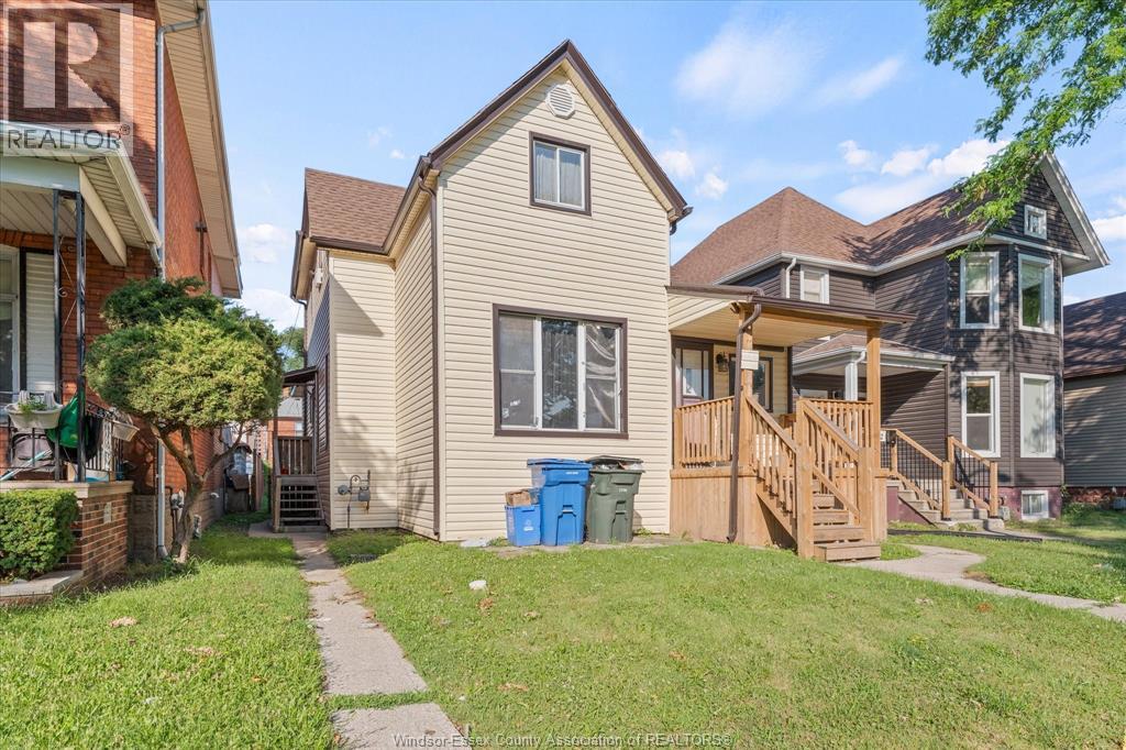 686 Church Street Property Photo 3