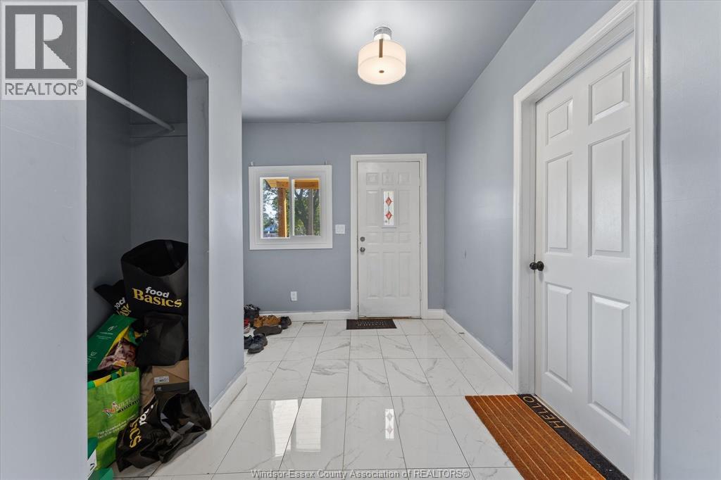 686 Church Street Property Photo 4
