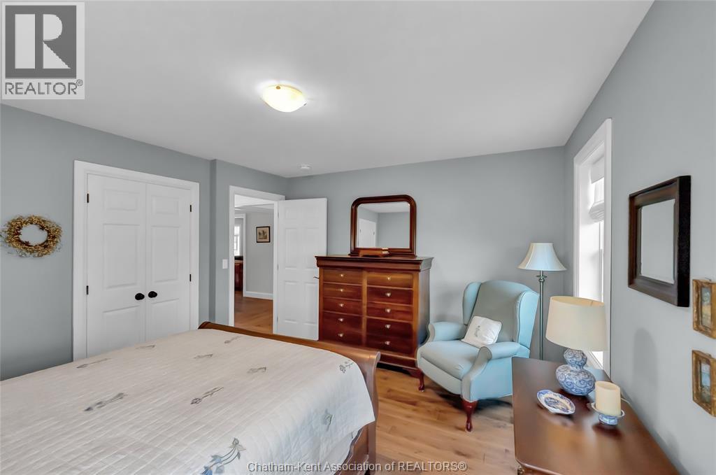 3894 St Clair Parkway Property Photo 17