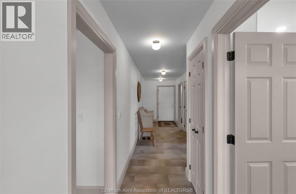 3894 St Clair Parkway Property Photo 39