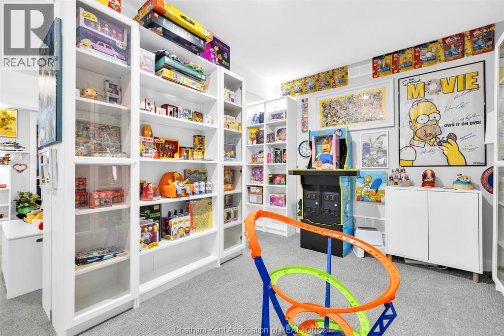 27 Tracy Drive Property Photo 29